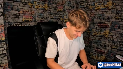 joe_nik  19-08-2022 video gay