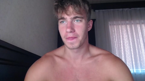 megamaxxxl  19-08-2022 video legs