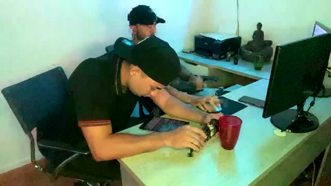 tommy_jhonn  19-08-2022 video sexy