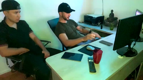 tommy_jhonn  19-08-2022 video natural