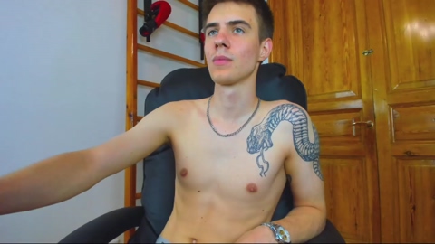 alexanderross338  20-08-2022 video legs