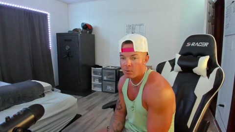 cowsgomoo101  20-08-2022 video amateur