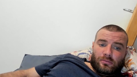 Ukraineboy  21-08-2022 Recorded Video kiss