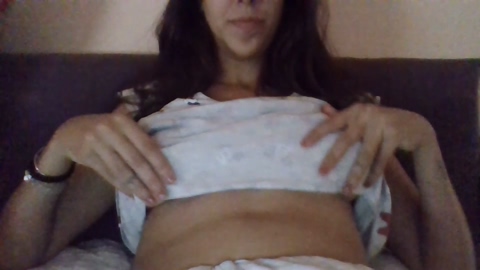 BabyBunny98 22-08-2022 naked 