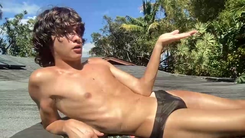 jungleliving333  22-08-2022 video sexybody