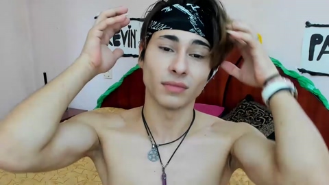 kevin_hug  22-08-2022 video Porn