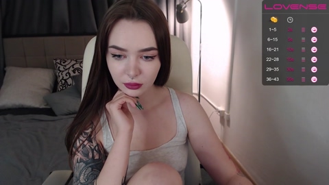 kateleoo 23-08-2022 kissing 