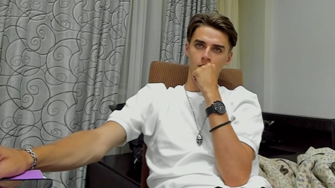 orlandocolt  22-08-2022 video lick