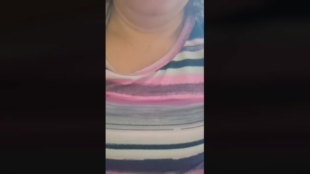 DOCEMENINA 23-08-2022 bigboobs 
