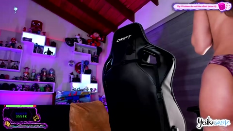 yesikasaenz 23-08-2022 wank 