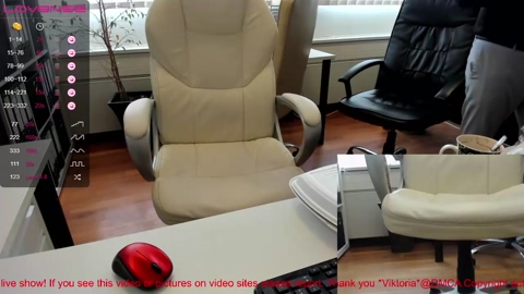 milf_viktoria  25-08-2022 kiss Couples