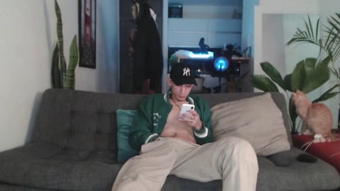 fratguysonline  26-08-2022 video striptease