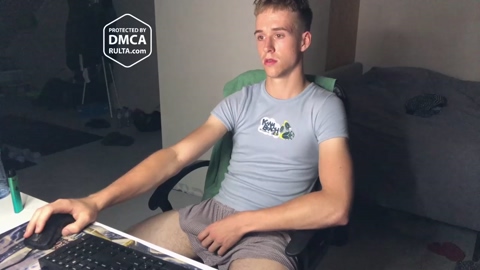 bozipetite  26-08-2022 video jerkoff