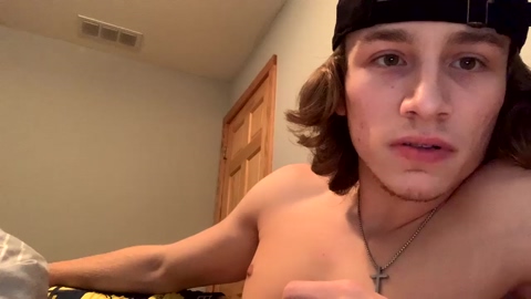 zacharysalter  26-08-2022 video fuckface