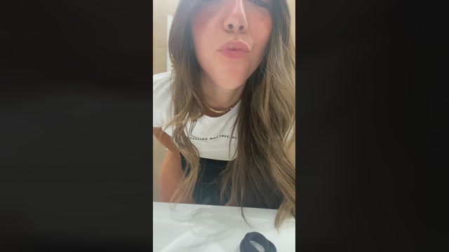 Genevievexxx 27-08-2022 sexygirl 