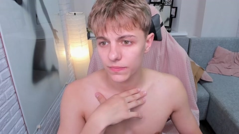 joe_nik  28-08-2022 video fingers