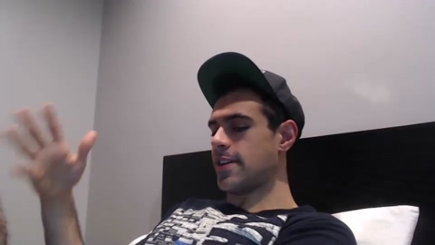 michmark23  28-08-2022 video sexymale