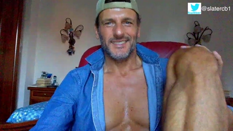 slater2011  29-08-2022 video beauty