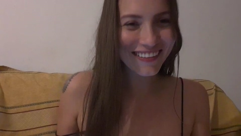 Carly_Candy  30-08-2022 ass Females