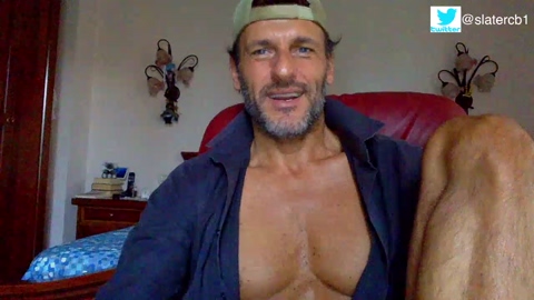 slater2011  01-09-2022 video toys