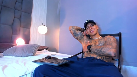 zeus__xxxx  01-09-2022 Recorded Video toy