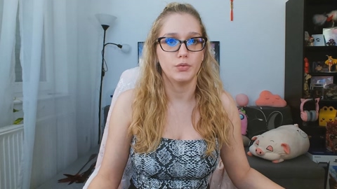 LunaNicole 02-09-2022 yummy 