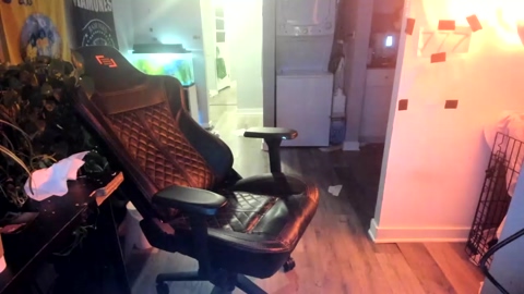 bashful4200  03-09-2022 video Webcam