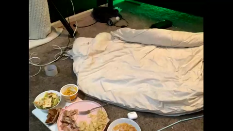 jimmylol42  03-09-2022 video legs