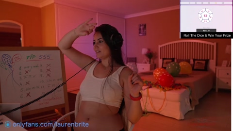 laurenbrite  03-09-2022 prettyface Females