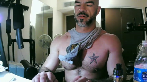 MrPlayHairy  04-09-2022 Recorded Video kiss