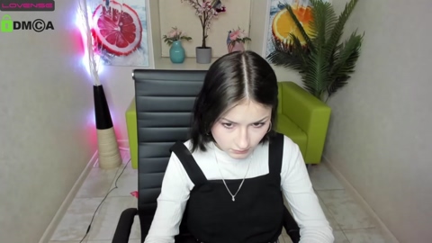luisa_charm