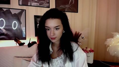 zara_larison 03-09-2022 striptease 