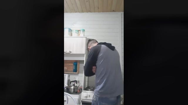 NutriOliver1998  05-09-2022 Recorded Video naked