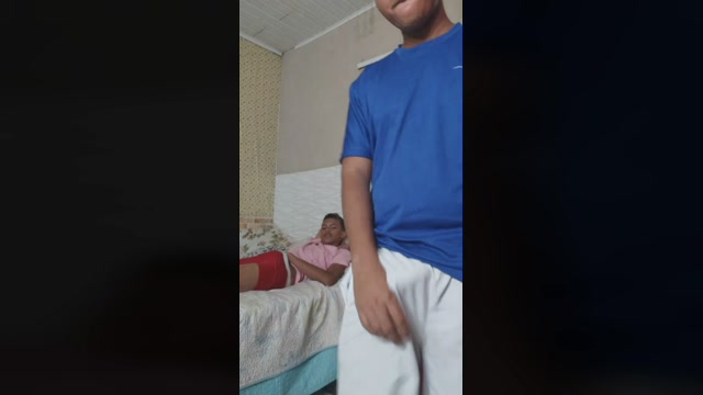 Paulocamara  04-09-2022 Recorded Video kiss