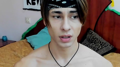 kevin_hug  04-09-2022 video fuckher