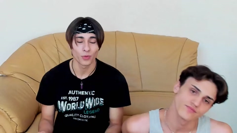 kevin_hug  06-09-2022 video striptease