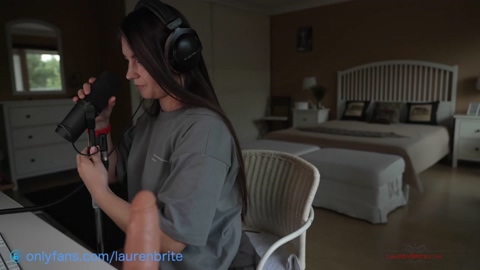 laurenbrite  05-09-2022 play Females