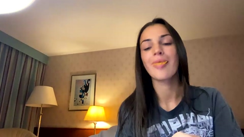 toocutetohandle 06-09-2022 Cam 