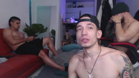 fratguysonline  07-09-2022 video gag