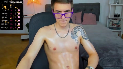 alexanderross338  08-09-2022 video kiss