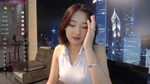 lily_kim_