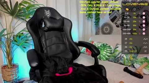 mr_evans_official  09-09-2022 video analsex