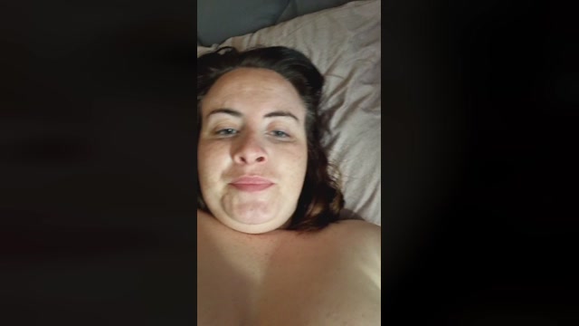 mumsmidlifecri1 09-09-2022 spanking 