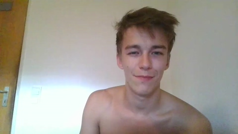 thormos7  09-09-2022 video handsome