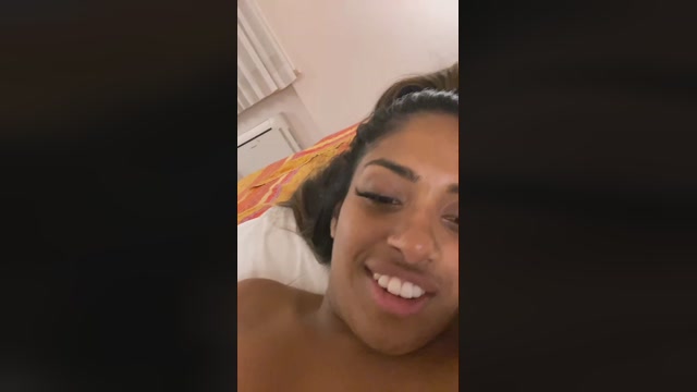 PoRcaHontasss 11-09-2022 fingering 