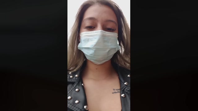 Anihamalkova 11-09-2022 kissing 