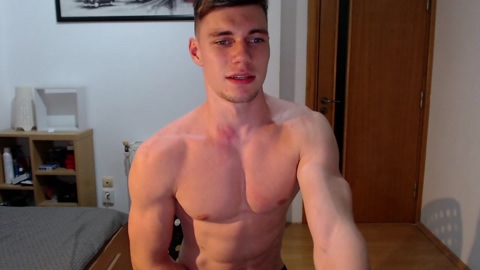 _alexanderwilliams  12-09-2022 video skinny