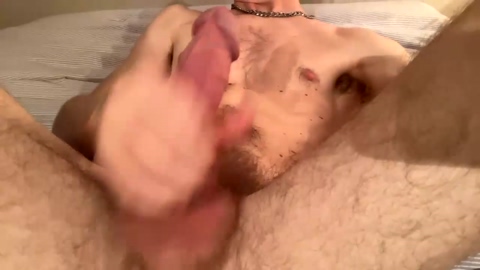 blonde_boi99  16-09-2022 video yummy