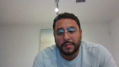 stw821  16-09-2022 video striptease