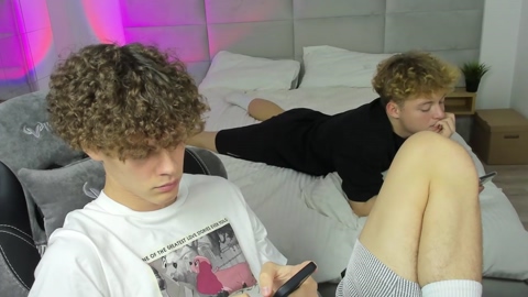 cute_thomas  16-09-2022 video Webcam